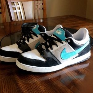 Nike 6.0 Size 10.5 WORN ONCE!! Perfect condition